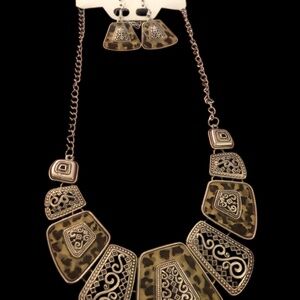 Fashion Necklace and Earrings Set New